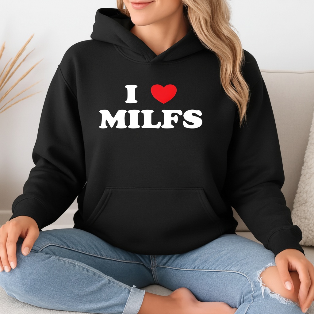 I Heart Milfs love T-shirt